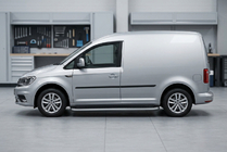 Volkswagen Caddy 2015–2020 Sānu pakāpieni Tayga Grey (2 gab., alumīnijs) Maxi riteņu bāze foto 1