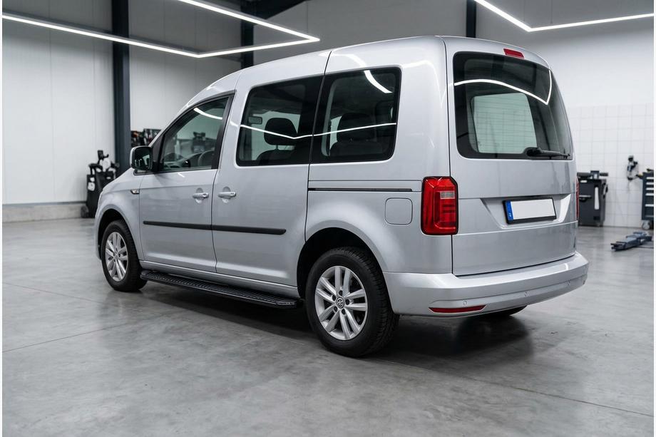Volkswagen Caddy 2015–2020 Sānu sliekšņi Tayga Black (2 gab., alumīnijs) Image