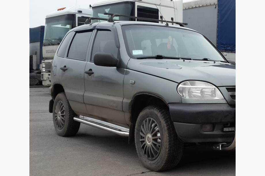 Chevrolet Niva 1998–2020 Sānu pakāpieni Premium (2 gab., nerūsējošais tērauds) Ø60 mm Image