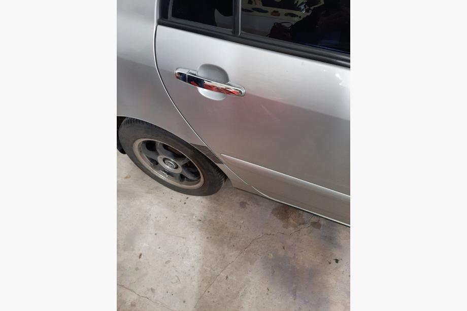 Toyota Corolla 2002–2007 Durvju rokturu uzlikas (4 gab.) Hromēta plastmasa Foto 5