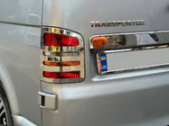 Volkswagen T5 Caravelle 2004–2010 Numura zīmes augšējā līste veramajām durvīm (nerūsējošais tērauds) foto 7