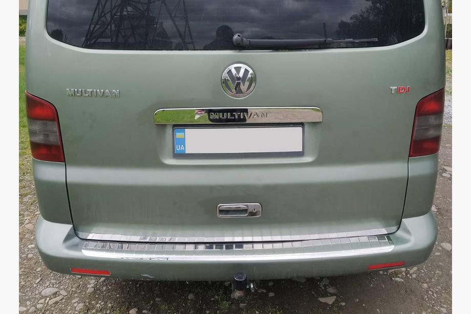 Volkswagen T5 Multivan 2003–2010 Hroma uzlika bagāžnieka rokturim (nerūsējošais tērauds) Carmos – turku nerūsējošais tērauds Image