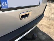 Renault Kangoo 2008–2020 Bagāžnieka durvju roktura uzlika (nerūsējošais tērauds) foto 1