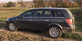 Opel Astra H 2004–2013 Ārējās logu apmales no nerūsējošā tērauda Hečbeks, Carmos — turku tērauds foto 6