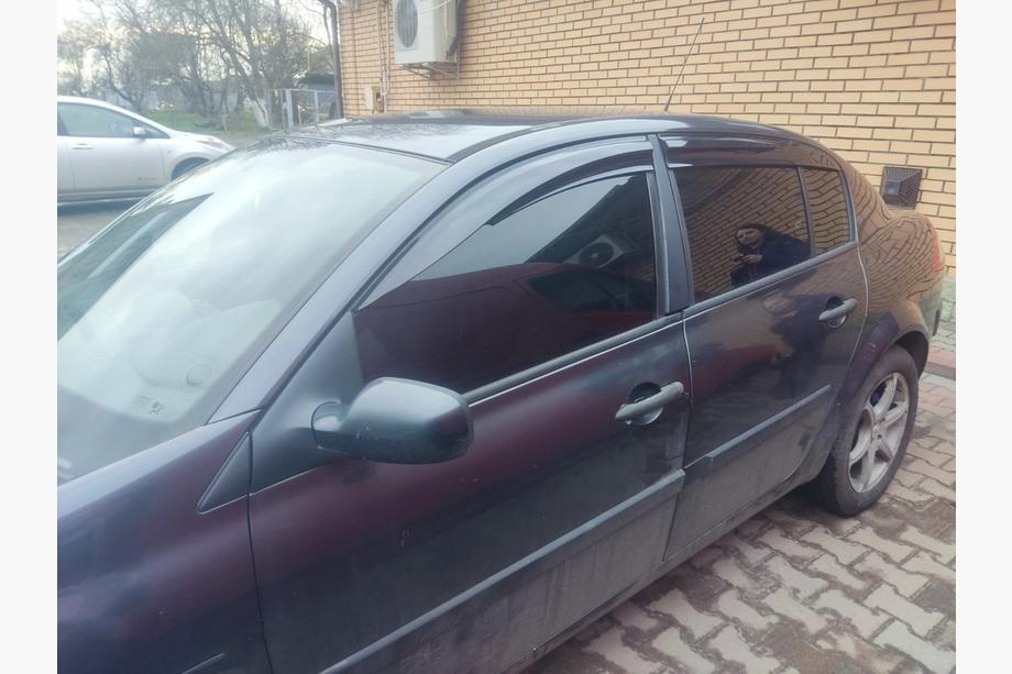 Renault Megane II 2004–2009 Logu vēja deflektori SD (4 gab., Perflex Sport) Image