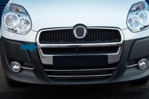 Fiat Doblo II 2010–2022 Radiatora režģa uzlikas (2010-2015, PILNS KOMPLEKTS, nerūsējošais tērauds) foto 3