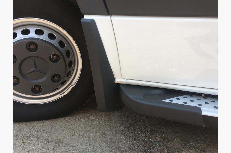 Mercedes Sprinter W906 2006–2018 Dubļusargi Premium Begel Priekšējie un aizmugurējie (vienriteņu) Foto 6