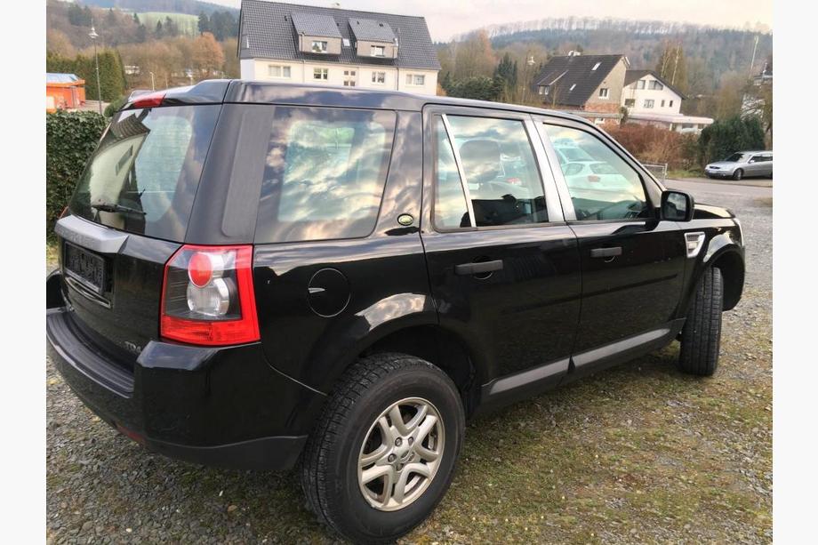 Land Rover Freelander II 2006–2014 Durvju statņu apdares līstes (4 gab., nerūsējošais tērauds) Image