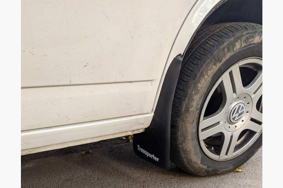 Volkswagen T4 Caravelle/Multivan 1990–2003 Premium dubļusargi Foto 4
