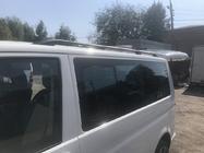 Volkswagen T5 Transporter 2003–2010 Melni jumta reliņi Garā bāze, plastmasas balsti foto 9