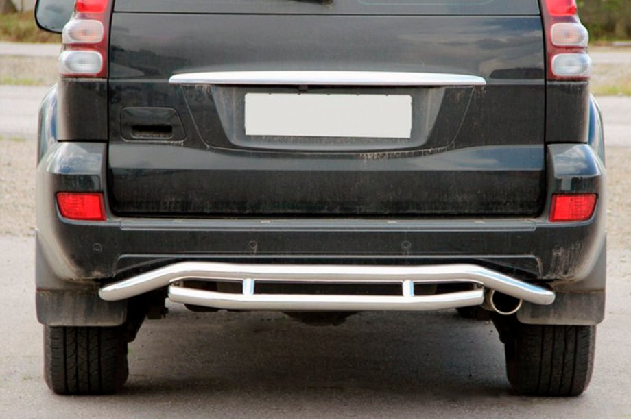 Toyota Land Cruiser Prado 120 2002–2009 Aizmugurējais aizsargstienis AK008-1 Foto 1