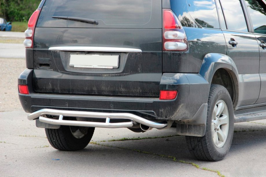 Toyota Land Cruiser Prado 120 2002–2009 Aizmugurējais aizsargstienis AK008-1 Foto 5
