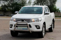 Toyota Hilux 2015– Priekšējais aizsargstienis WT023 (nerūsējošais tērauds) foto 1