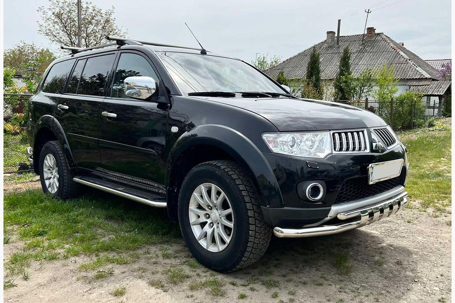 Mitsubishi Pajero Sport 2008–2015 Priekšējais aizsargs ST015 (nerūsējošais tērauds) Image