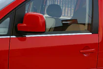 Volkswagen Caddy 2010–2015 Logu apakšējā apmale (nerūsējošais tērauds) foto 2