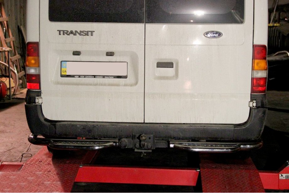 Ford Transit 2000–2014 Aizmugurējais aizsargpakāpiens AK-Special (nerūsējošais tērauds) Image