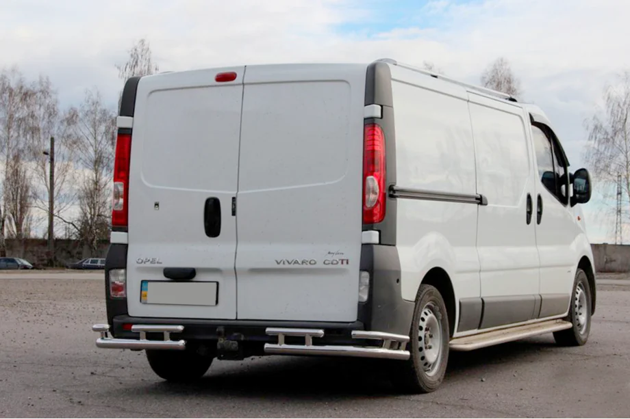 Nissan Primastar 2002–2014 Aizmugurējais aizsargstienis AK003-Plus-2 (nerūsējošais tērauds) Image