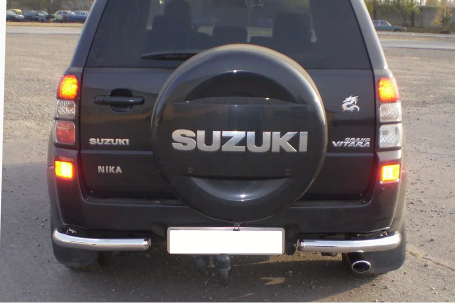 Suzuki Grand Vitara 2005–2017 Aizmugurējā aizsargstieņa loka AK003 (nerūsējošais tērauds) Image