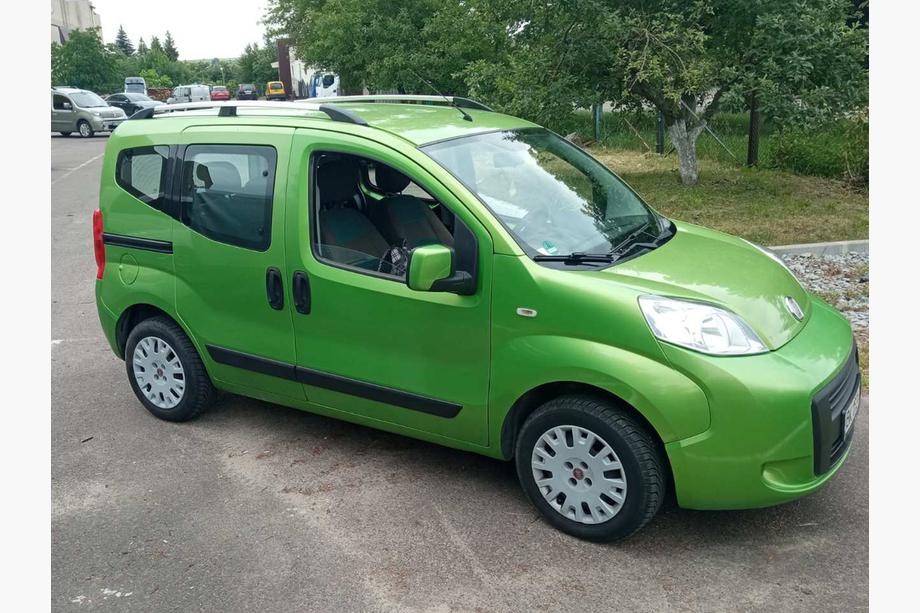 Fiat Fiorino/Qubo 2008–2024 Jumta reliņi, hromēti Metāla stiprinājuma kājas Foto 4