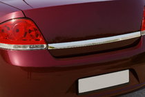 Fiat Linea 2006–2018 Bagāžnieka vāka uzlika 2006-2012 (nerūsējošais tērauds) foto 3