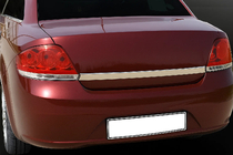 Fiat Linea 2006–2018 Bagāžnieka vāka uzlika 2006-2012 (nerūsējošais tērauds) foto 1