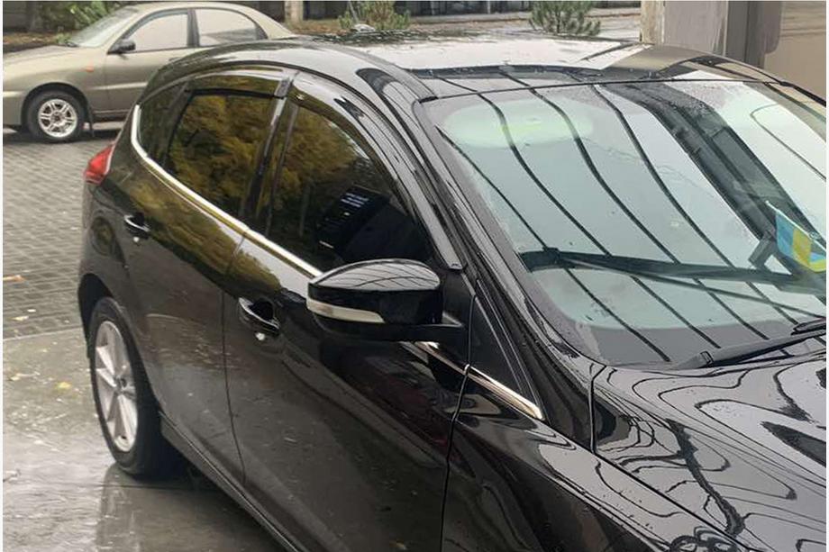 Ford Focus III 2011–2017 Logu apakšējās hromētās līstes (8 gab., nerūsējošais tērauds) SW, Carmos - turku terauds Image