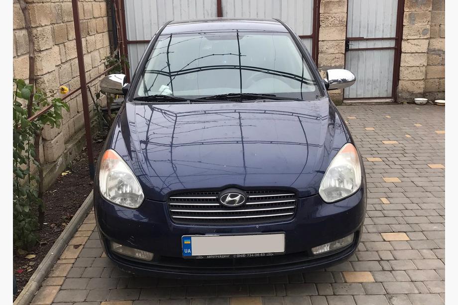 Hyundai Accent 2006–2010 Spoguļu hroma uzlikas (2 gab., plastmasa) Carmos Foto 3