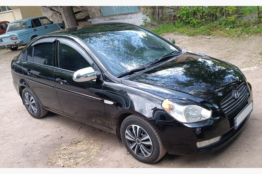 Hyundai Accent 2006–2010 Spoguļu hroma uzlikas (2 gab., plastmasa) Carmos Foto 2