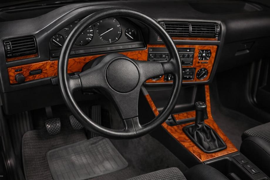 BMW 3. sērija E30 1982–1994 Paneļa uzlikas Karbon Image