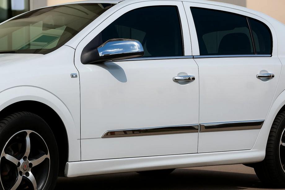 Opel Astra H 2004–2013 Durvju moldingu komplekts (4 gab., nerūsējošais tērauds) Image