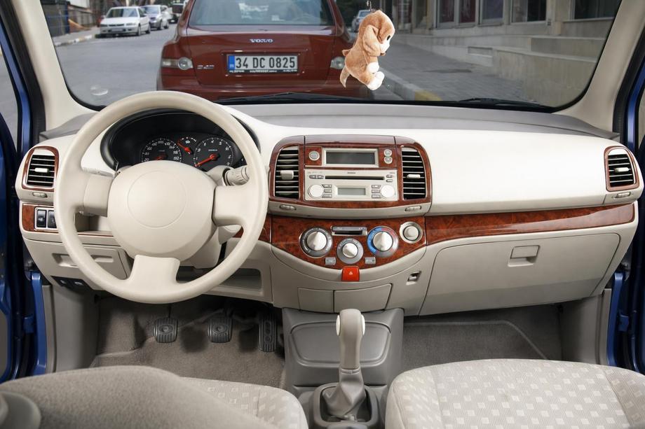 Nissan Micra K12 2003–2010 Paneļa uzlikas Titāns Image
