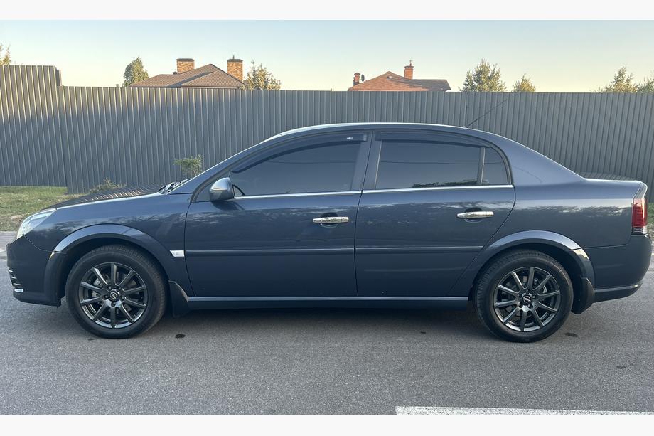Opel Vectra C 2002–2008 Ārējās logu apmales (4 gab., nerūsējošais tērauds) OmsaLine – itāļu nerūsējošais tērauds Image