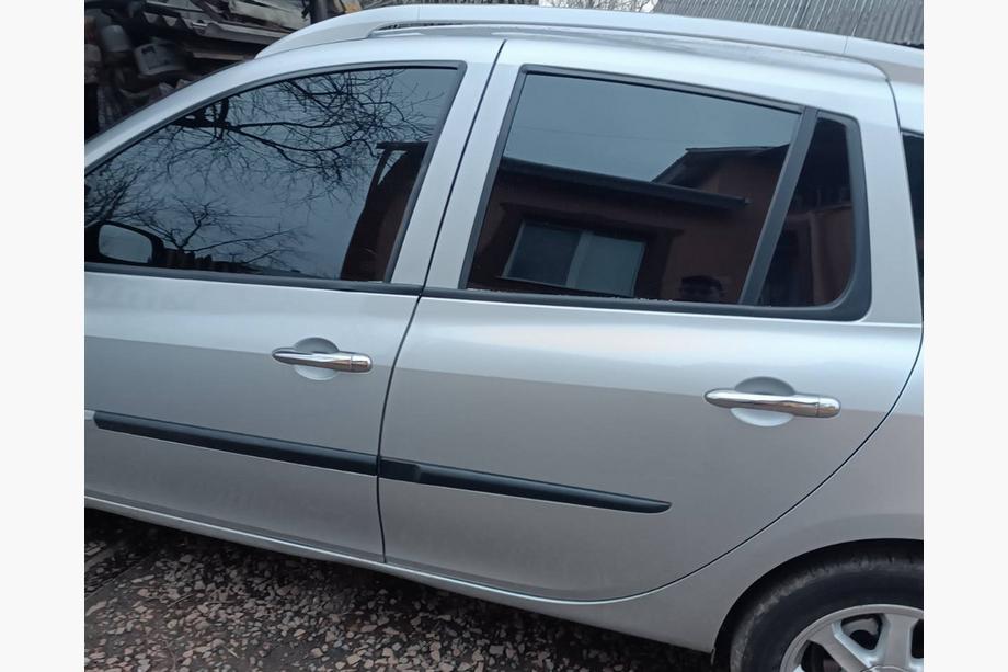 Renault Clio III 2005–2012 Durvju rokturu uzlikas (nerūsējošais tērauds) Image