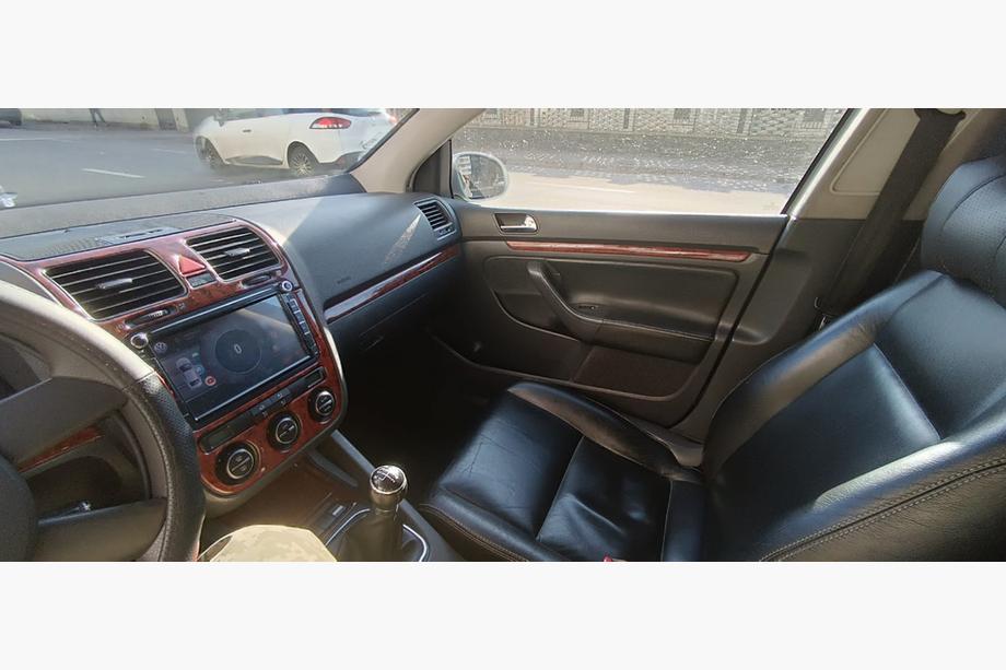 Volkswagen Jetta 2006–2011 Paneļa uzlikas Foto 5
