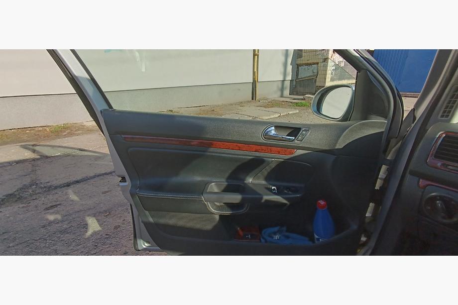 Volkswagen Jetta 2006–2011 Paneļa uzlikas Foto 6