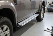 Ford Ranger 2007–2011 Sānu sliekšņi Maya V2 (2 gab., alumīnijs) foto 1