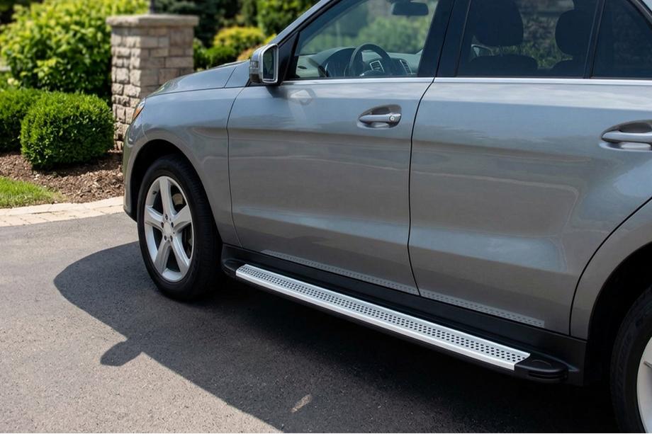 Mercedes GLE/ML class W166 2011–2018 Sānu sliekšņi Maya V2 (2 gab., alumīnijs) Image