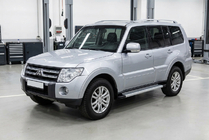 Mitsubishi Pajero Wagon IV 2006–2021 Sānu sliekšņi Maya V2 (2 gab., alumīnijs) foto 1