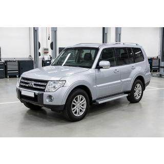 Sānu sliekšņi Maya V2 (2 gab., alumīnijs) Mitsubishi Pajero Wagon IV 2006–2021 foto 1