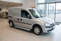 Opel Combo 2002–2012 Sānu sliekšņi Maya V2 (2 gab., alumīnijs) foto 1