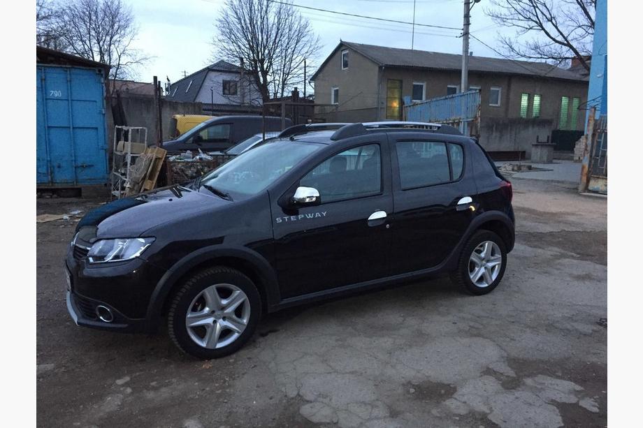 Renault Sandero 2013–2022 Durvju rokturu uzlikas (4 gab., nerūs.) Foto 3