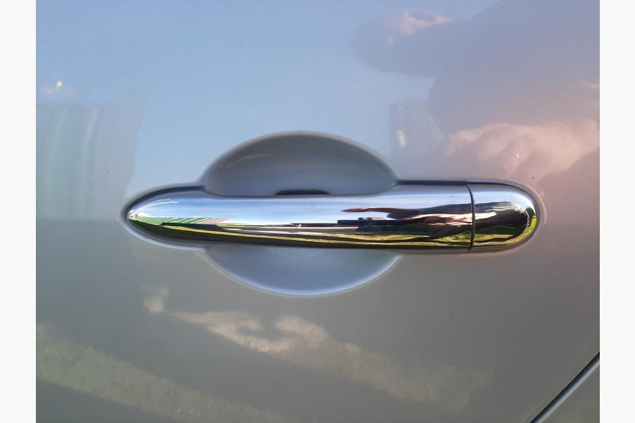 Renault Scenic/Grand 2003–2009 Durvju rokturu uzlikas (4 gab., nerūsējošais tērauds) OmsaLine – itāļu nerūsējošais tērauds Foto 4