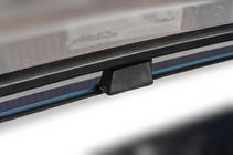 Toyota Rav 4 2006–2013 Melni turku jumta reliņi Īsā bāze, plastmasas kājiņas foto 10