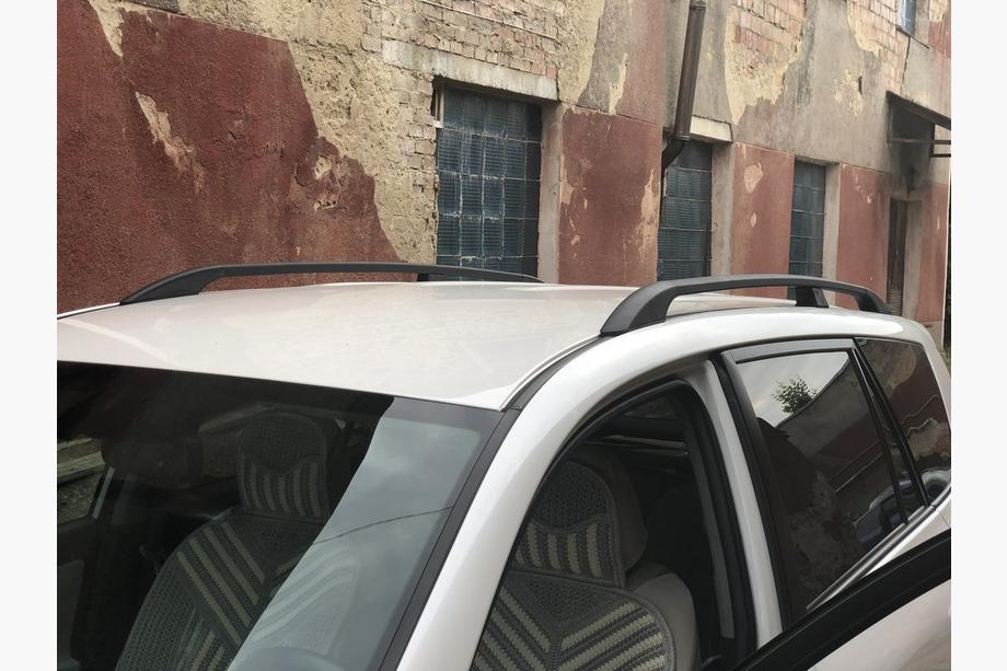 Toyota Rav 4 2006–2013 Melni turku jumta reliņi Garā bāze, plastmasas balsti Foto 7