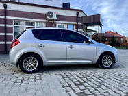 Kia Ceed 2007–2012 Durvju rokturu uzlikas (4 gab., nerūs.) OmsaLine – itāļu nerūsējošais tērauds foto 1