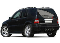 Mercedes ML W163 1997–2005 Uzlika virs numura zīmes (nerūsējošais tērauds) Carmos - turku teras foto 2