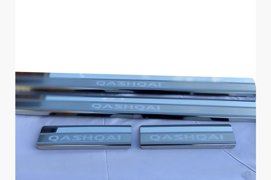 Nissan Qashqai 2010–2014 Sliekšņu uzlikas Nataniko (4 gab., nerūsējošais tērauds) Premium - 3M līmlente, 0,8 mm Image