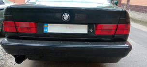 BMW 5. sērija E34 1988–1995 Karbona emblēma, Turcija (82 mm) foto 4