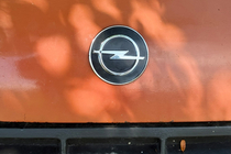 Opel Kadett 1984–1991 Turcijas emblēma foto 5