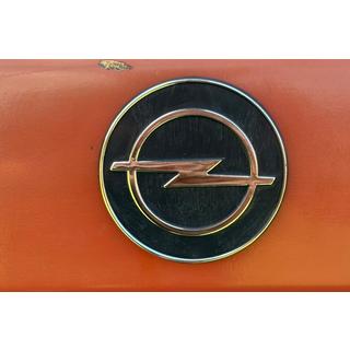 Turcijas emblēma Opel Kadett 1984–1991 foto 2